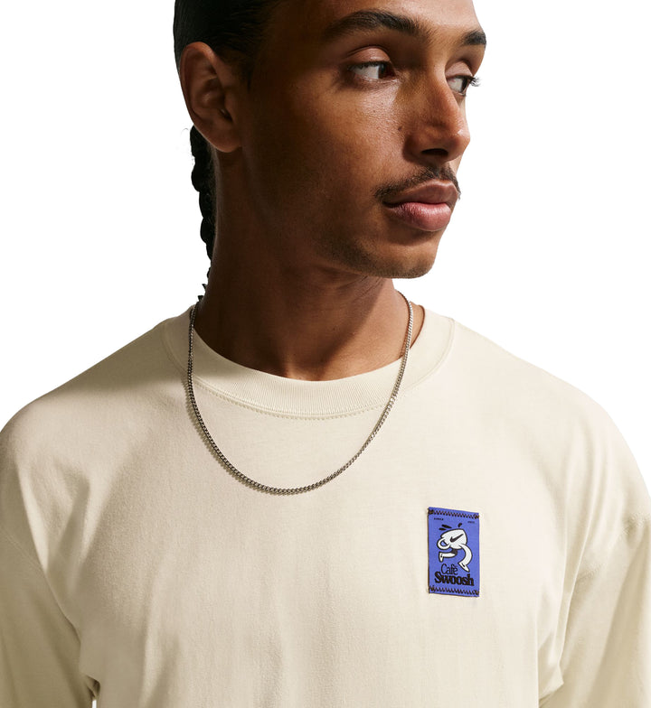 Nike Sportswear T-Shirt — Light Khaki