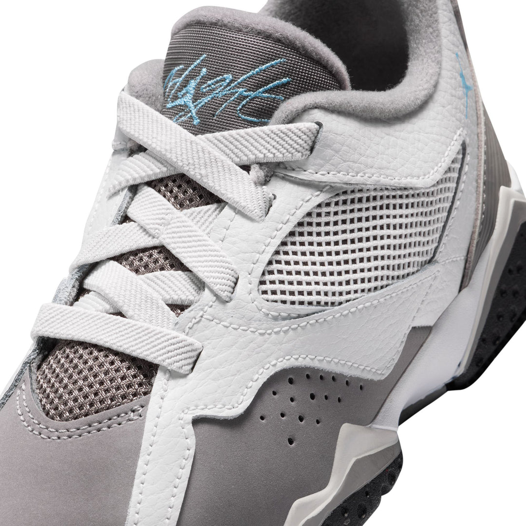 Jordan MVP 92 PS Photon Dust/Flat Pewter/White/Blue Chill (IH1406-014)