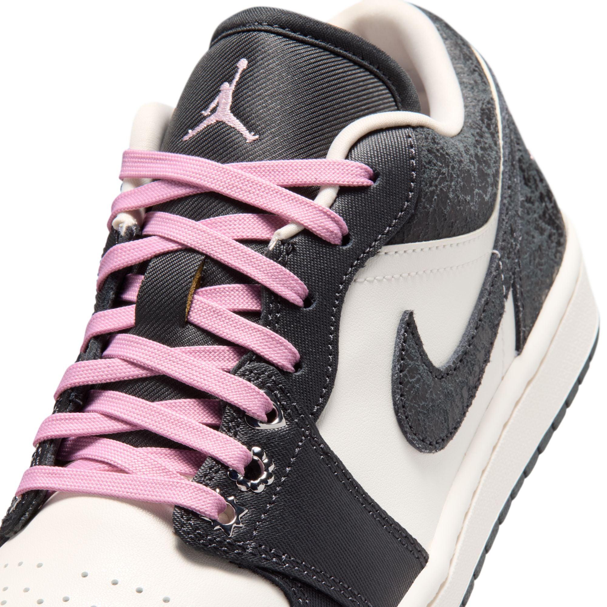 Air Jordan 1 Low SE Women’s Shoes Anthracite Iced Carmine Sail II0595-001 | Pro Feet