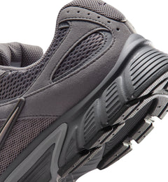 Nike V5 RNR Men’s Shoes “Pencil Point/Atmosphere Grey” (II6292-006)