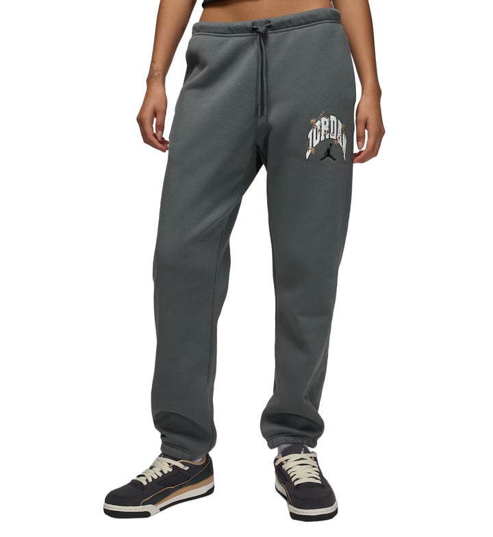 Gray Jordan Brooklyn Fleece Women’s Realtree Pants with a brand logo on a white background
