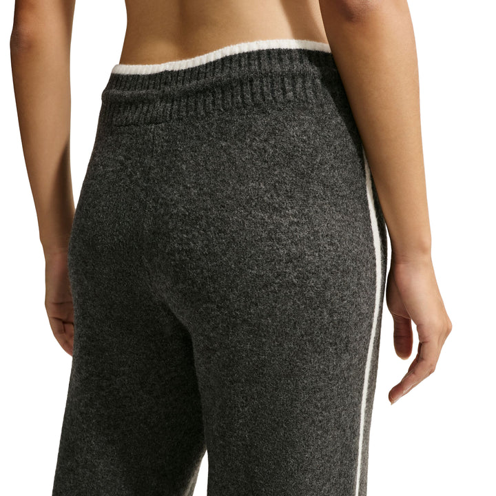 Nike Sportswear Chill Knit Women’s Pants Black Heather IM5511-032 | Pro Feet