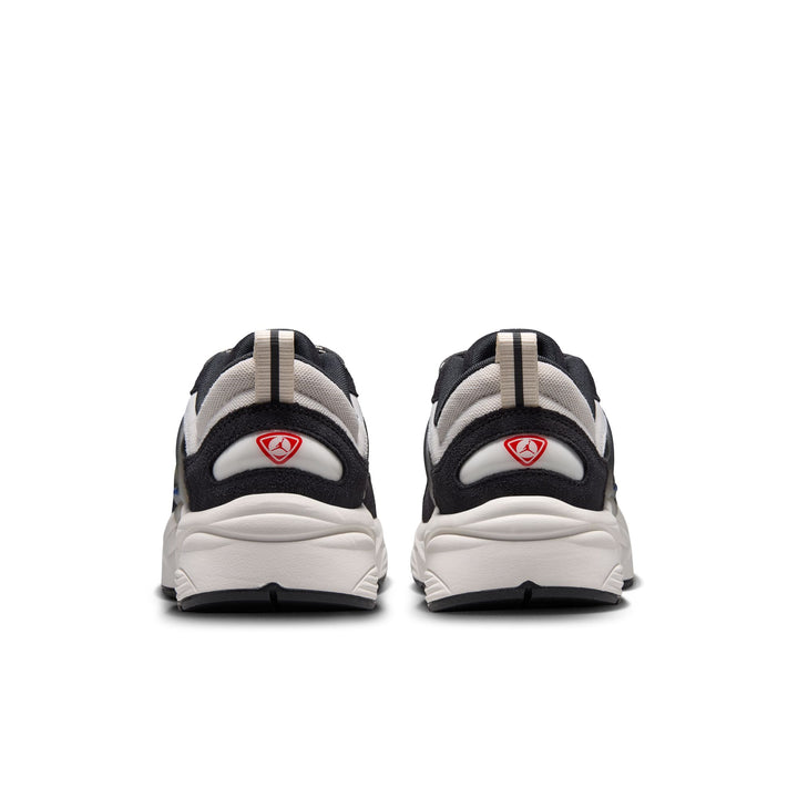 Jordan Trunner O/S SE Off Noir University Red Phantom IO2344-012 | Pro Feet