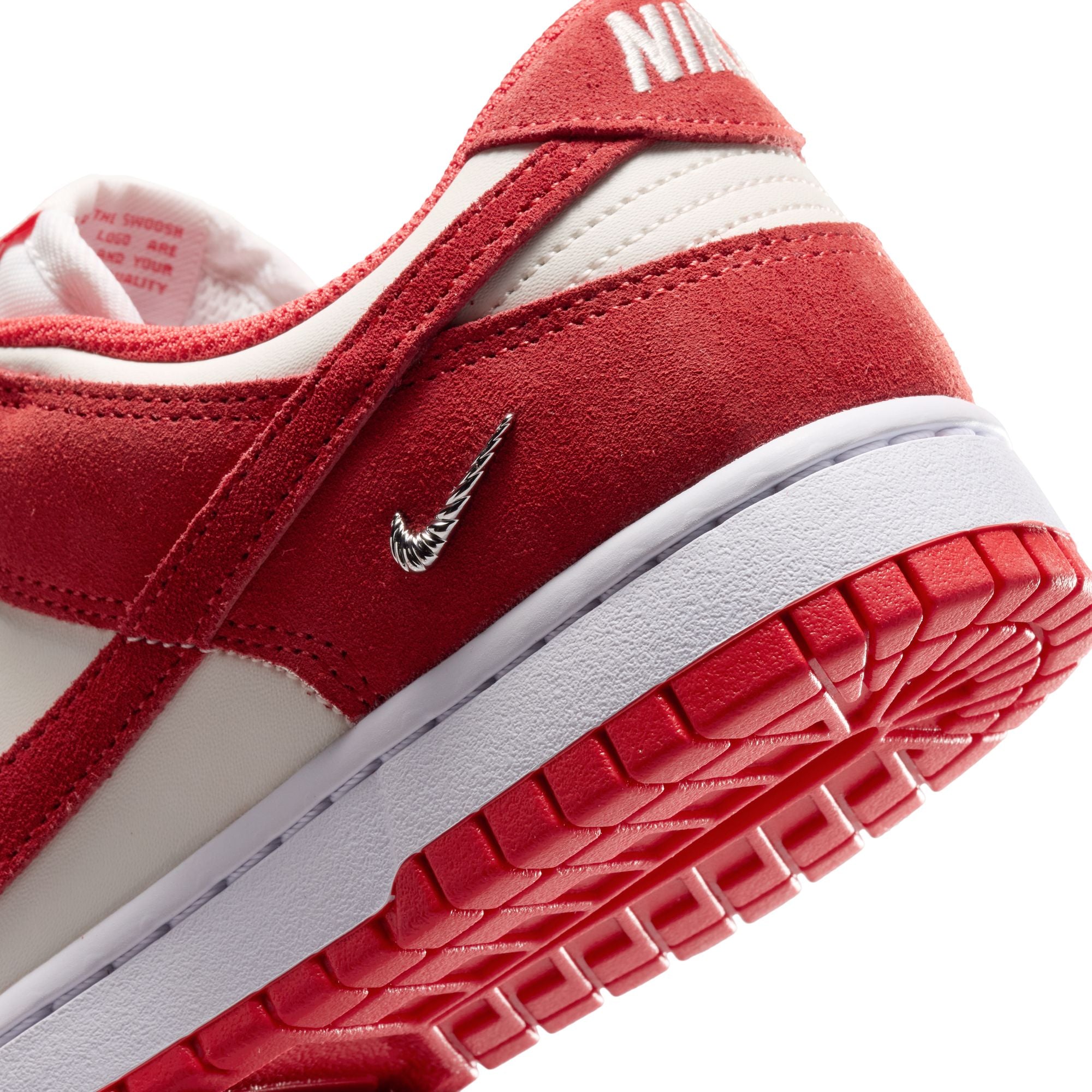 Nike Dunk Low Suede Women’s