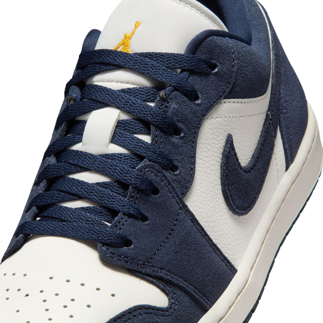 Air Jordan 1 Low SE Obsidian/Obsidian-University Gold (IO7448-400)
