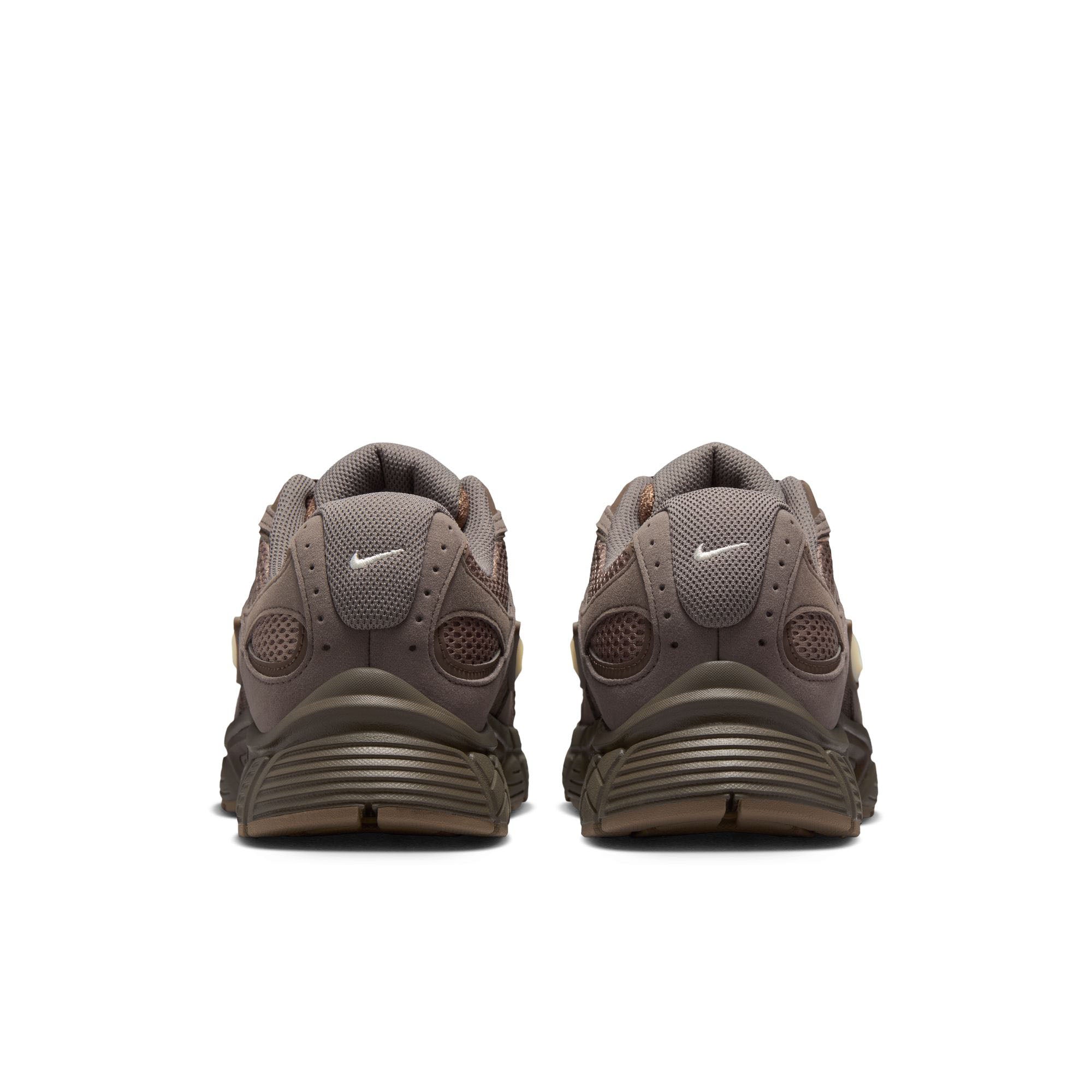 Nike V5 RNR “Mink Brown” (IO8746-214) 