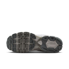 Nike Air Max Moto 2K Vast Grey Vast Grey College Grey | Pro Feet | IO9279-008