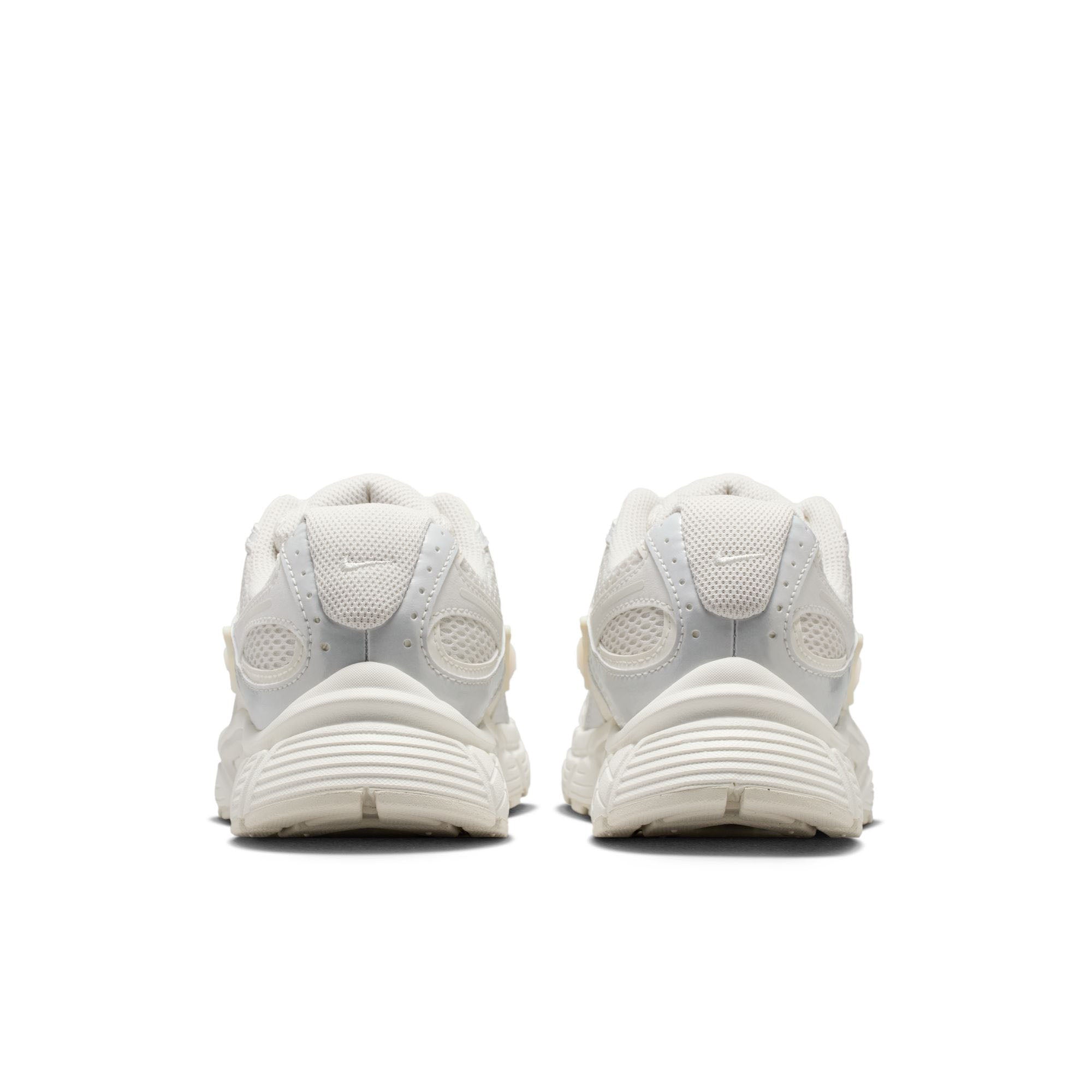 Nike V5 RNR Women Phantom/Sail (IQ0276-030)