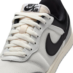 Air Jordan Skyline Low Women’s Summit White Black Smoke Grey Sail | Pro Feet | IQ0704-101