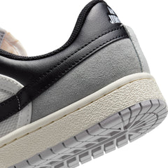 Air Jordan Skyline Low Women’s Summit White Black Smoke Grey Sail | Pro Feet | IQ0704-101