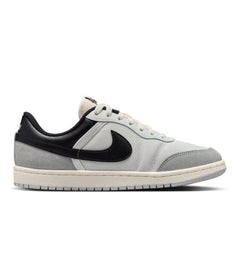 Air Jordan Skyline Low Women’s Summit White Black Smoke Grey Sail | Pro Feet | IQ0704-101