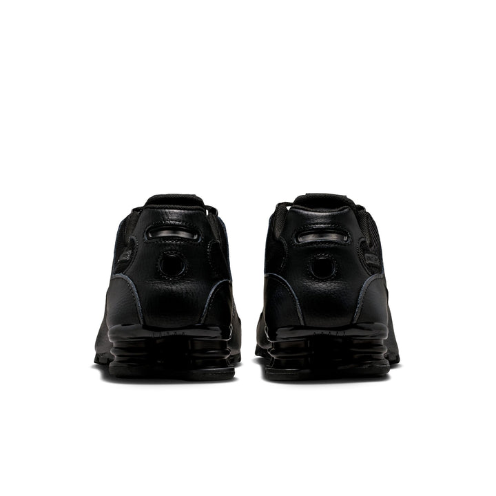 Nike Shox NZ Black Black IQ8263-002 | Pro Feet
