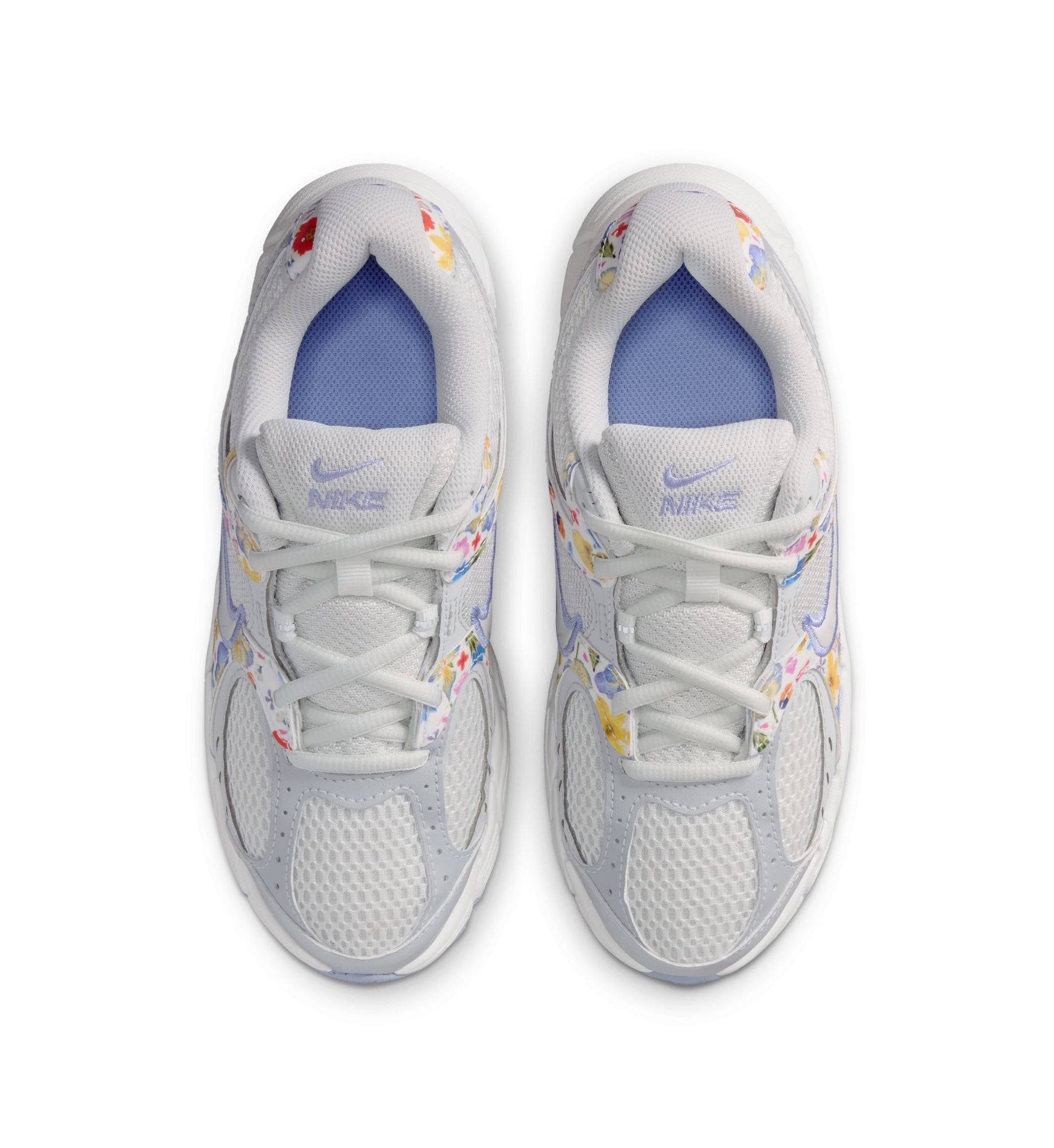 Nike V5 RNR SE “Summit White/Summit White/Photon Dust” (IQ9036-100)