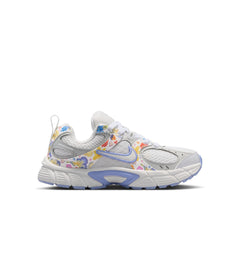 Nike V5 RNR “Summit White/Summit White/Photon Dust” (IQ9038-100)