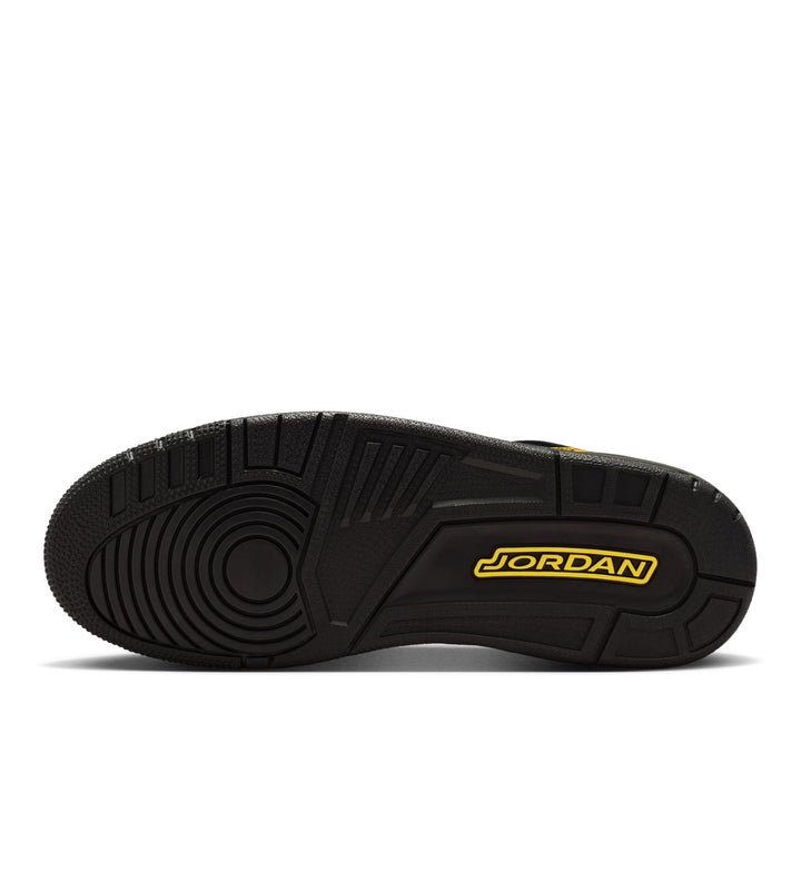 Jordan Spizike Low “Black/Black-Speed Yellow-Speed Yellow” (IQ9368-010)