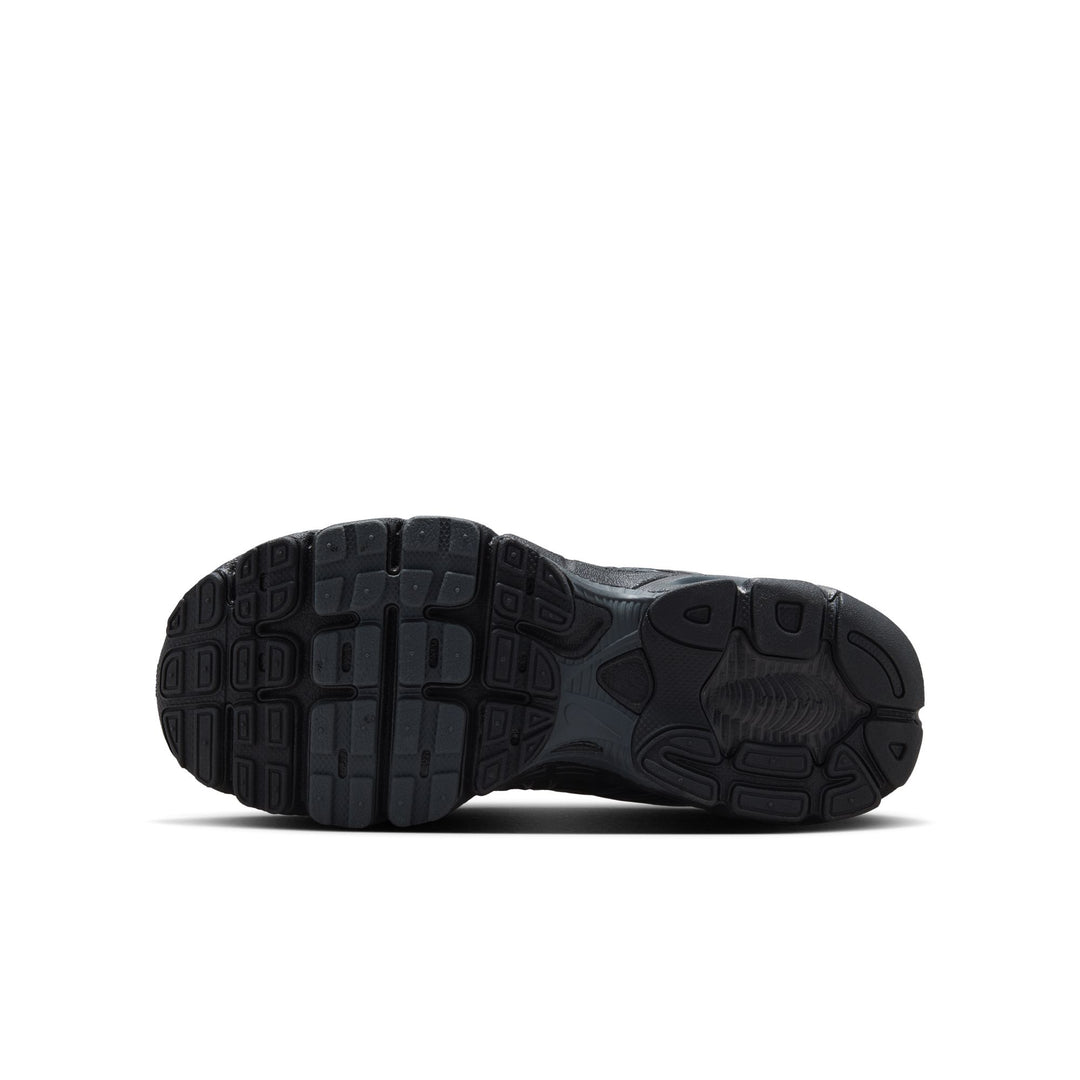 Nike Air Max Moto 2K GS Black Smoke Grey Metallic IQ9430-003 | Pro Feet