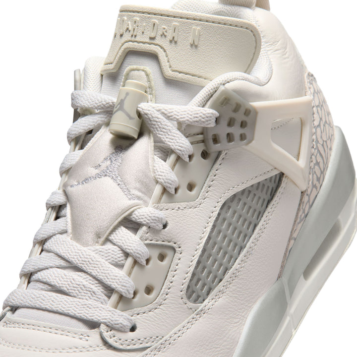 Jordan Spizike Low Women’s Swan Metallic Silver Wolf Grey IR1836-101 | Pro Feet