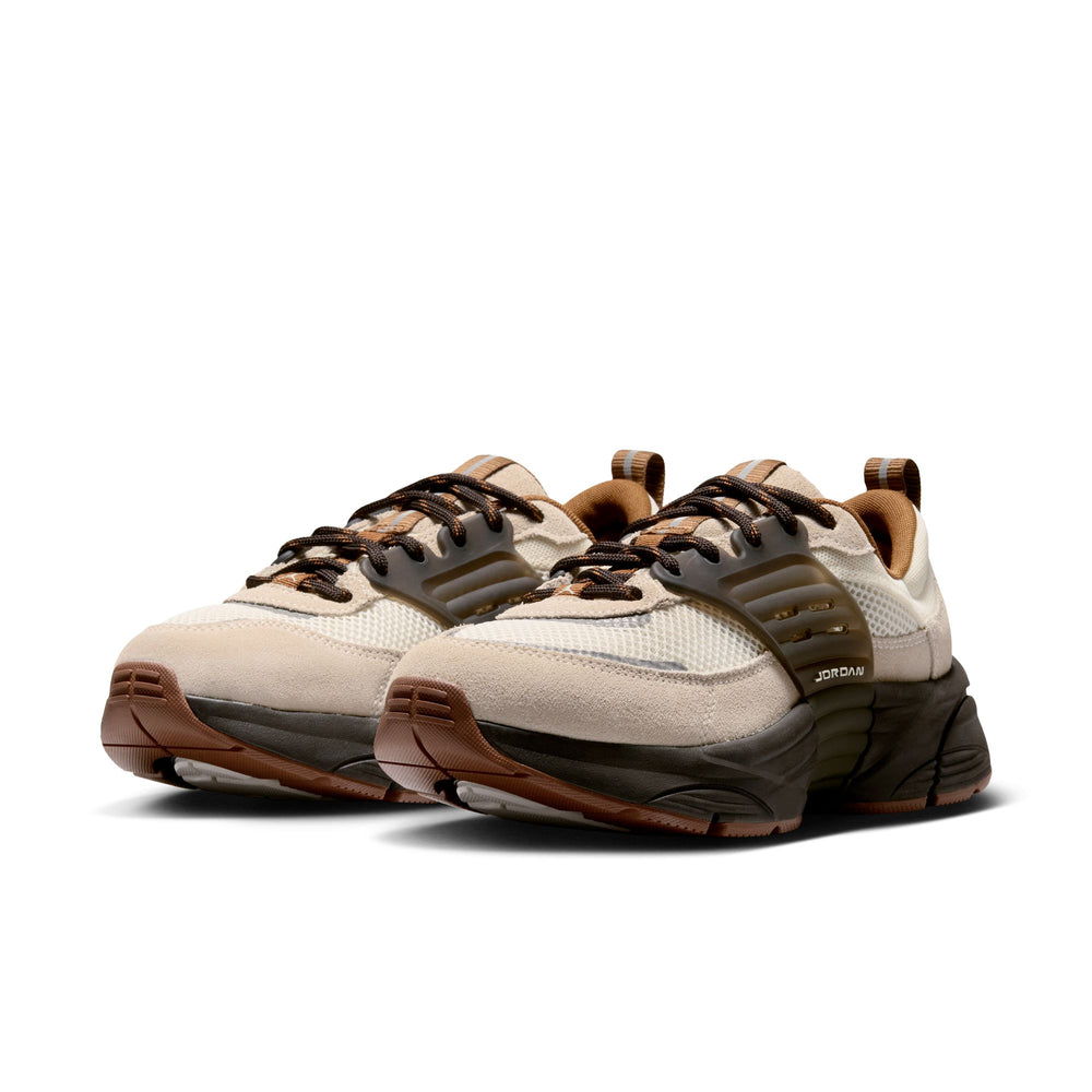 Women’s Jordan Trunner O/S Soft Pearl Light British Tan Shadow Brown IR1839-003 | Pro Feet