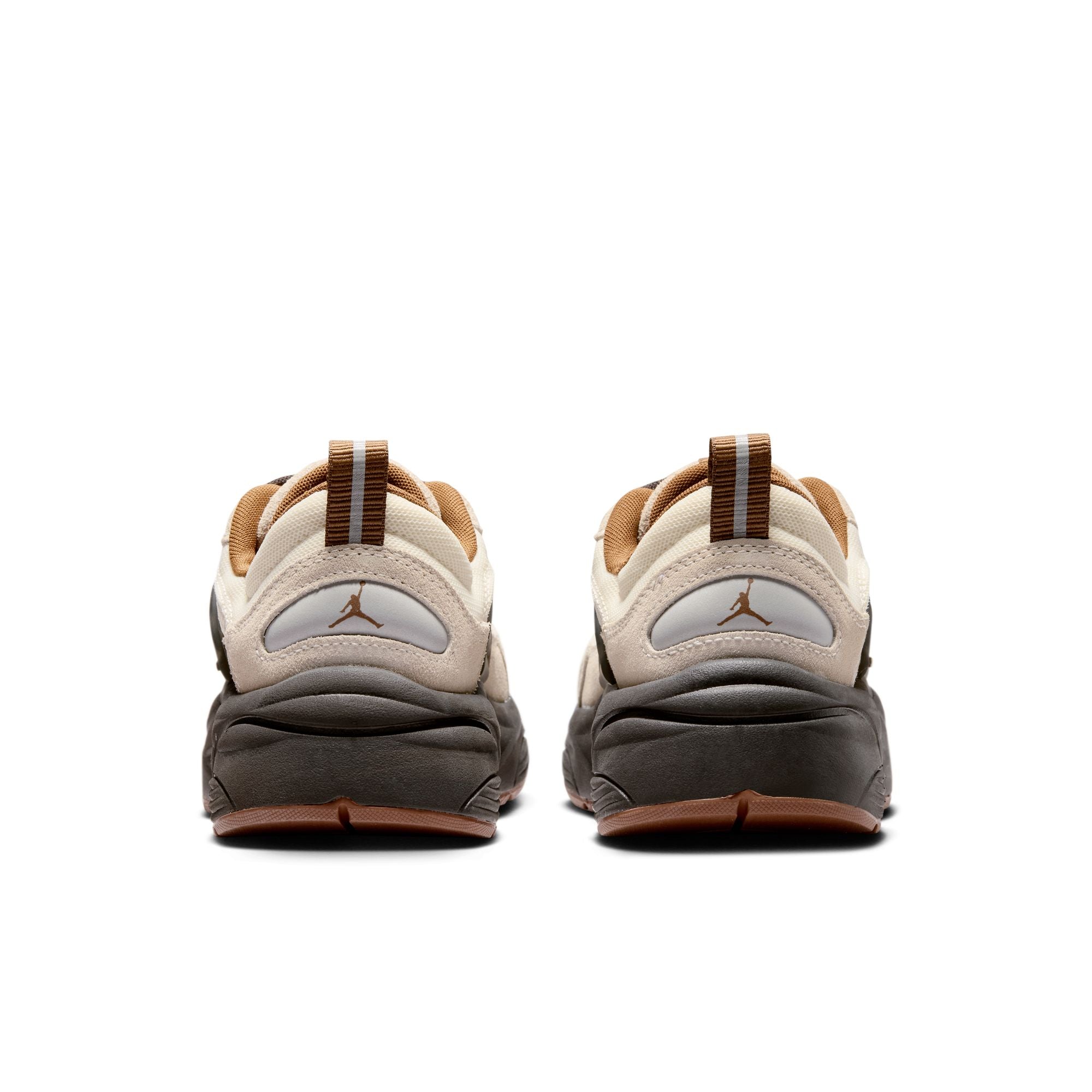 Women’s Jordan Trunner O/S Soft Pearl Light British Tan Shadow Brown IR1839-003 | Pro Feet