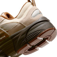 Women’s Jordan Trunner O/S Soft Pearl Light British Tan Shadow Brown IR1839-003 | Pro Feet