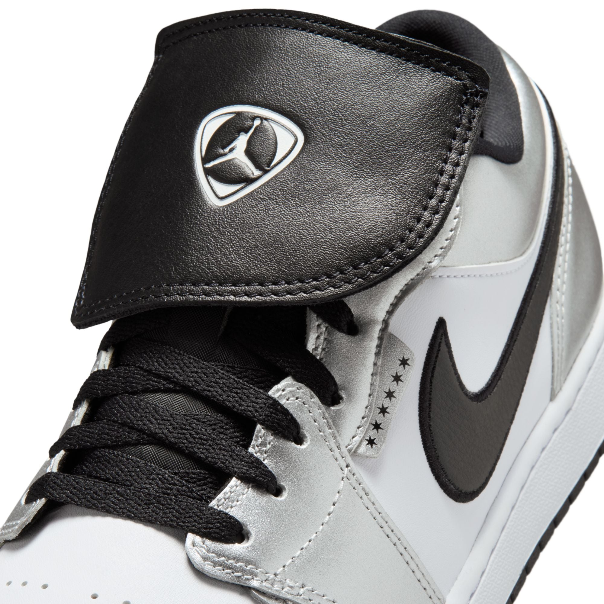 Air Jordan 1 Low SE White Black White Metallic Silver IR2278-100 | Pro Feet