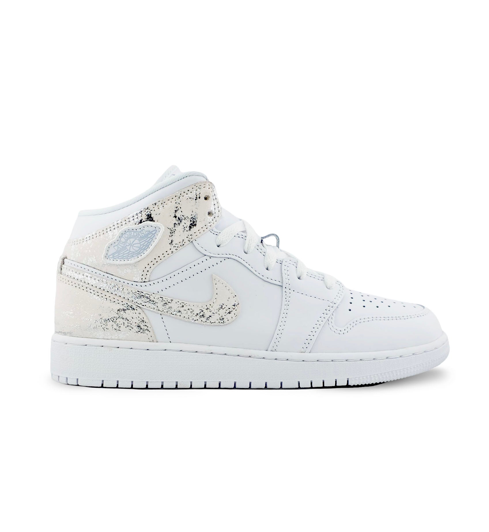 Air Jordan 1 Mid SE GS White Field Silver IR2320-100 | Pro Feet