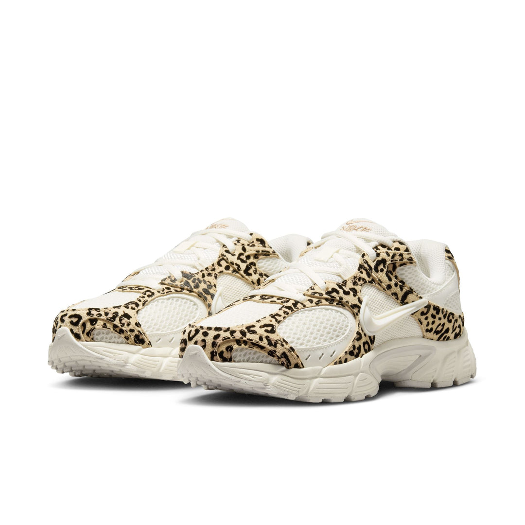 Women’s Nike V5 RNR Suede Sail Sail Hemp IR5823-133 | Pro Feet