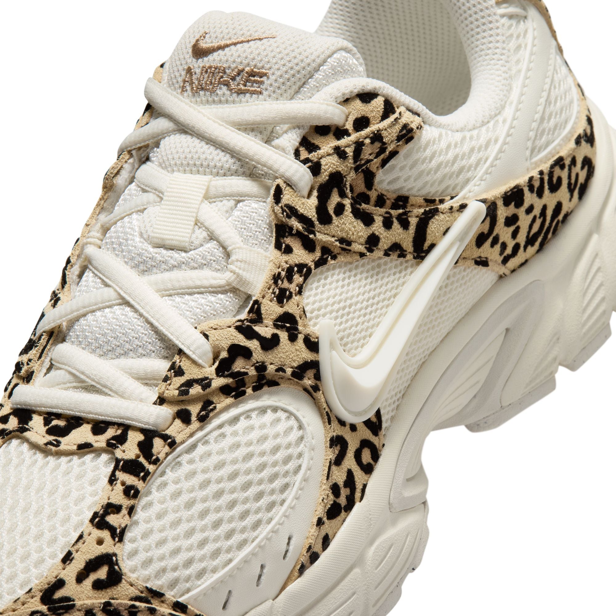 Women’s Nike V5 RNR Suede Sail Sail Hemp IR5823-133 | Pro Feet
