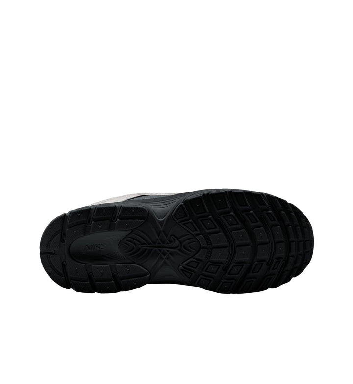 Nike V5 RNR GS Black Metallic Silver IU7230-010 | Pro Feet