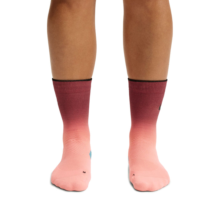 Nike Run Midweight Crew Socks Crimson Bliss IZ2744-600 | Pro Feet