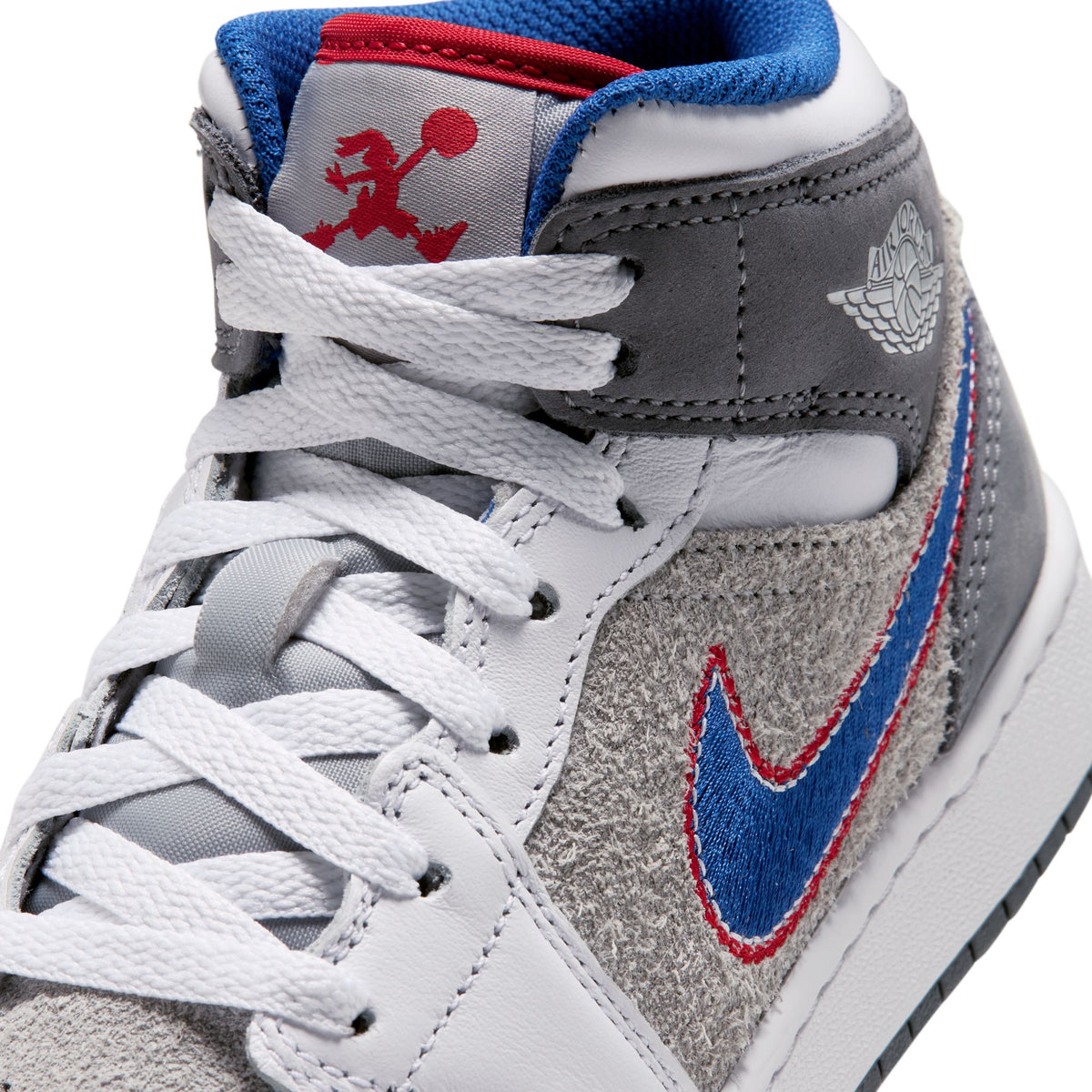 Air Jordan 1 Mid SE Hare GS IZ4720-001 | Pro Feet