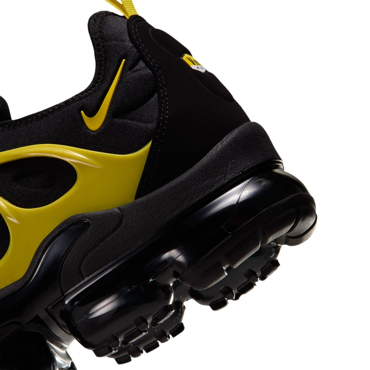 Nike Air VaporMax Plus Black Chrome Yellow JA3759-010 | Pro Feet