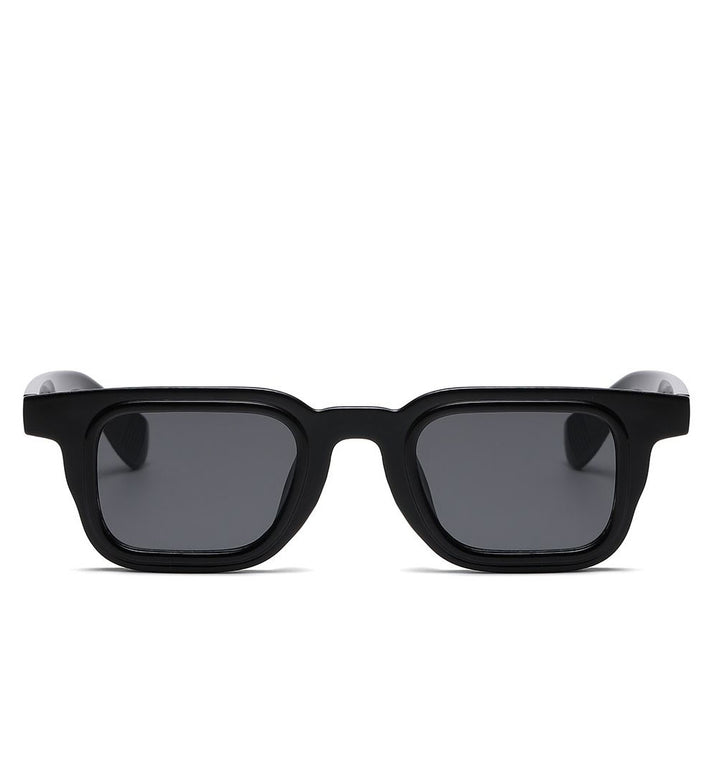 Million Dolla Motive Infamous Sunglasses Black | Pro Feet