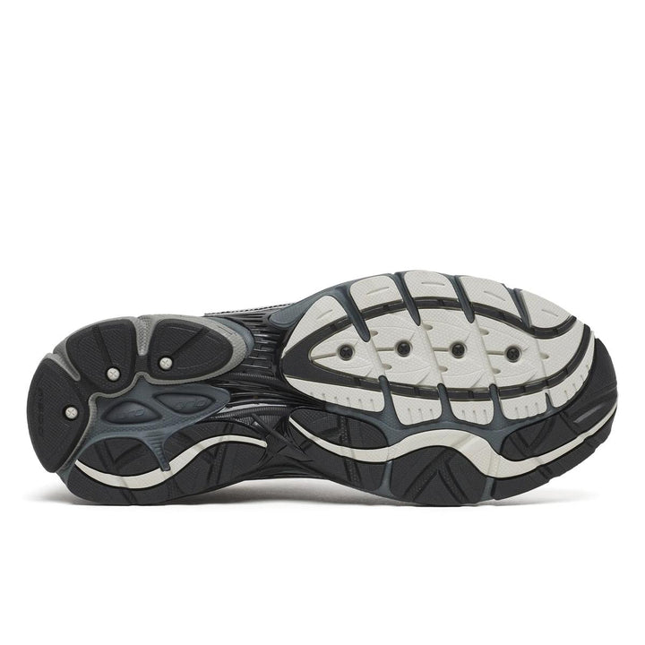 Saucony ProGrid Omni 9