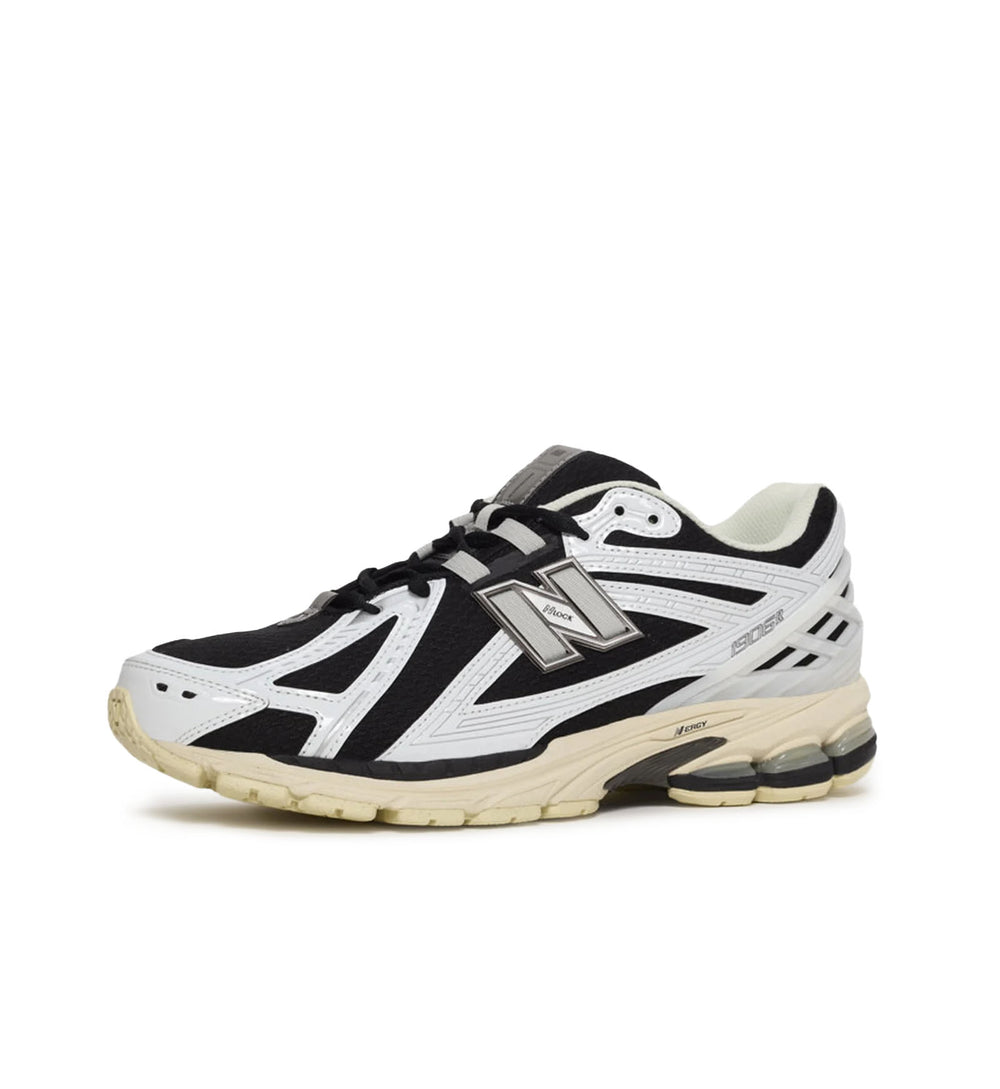 New Balance 1906R White Black Black Metallic U1906RCI | Pro Feet