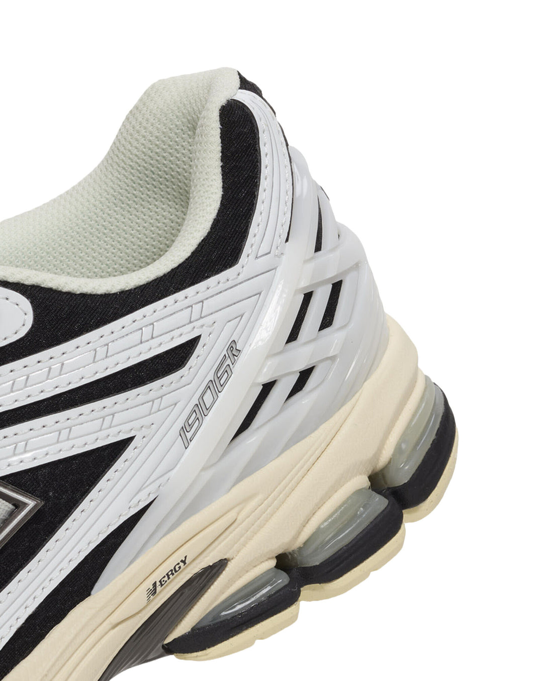 New Balance 1906R White Black Black Metallic U1906RCI | Pro Feet