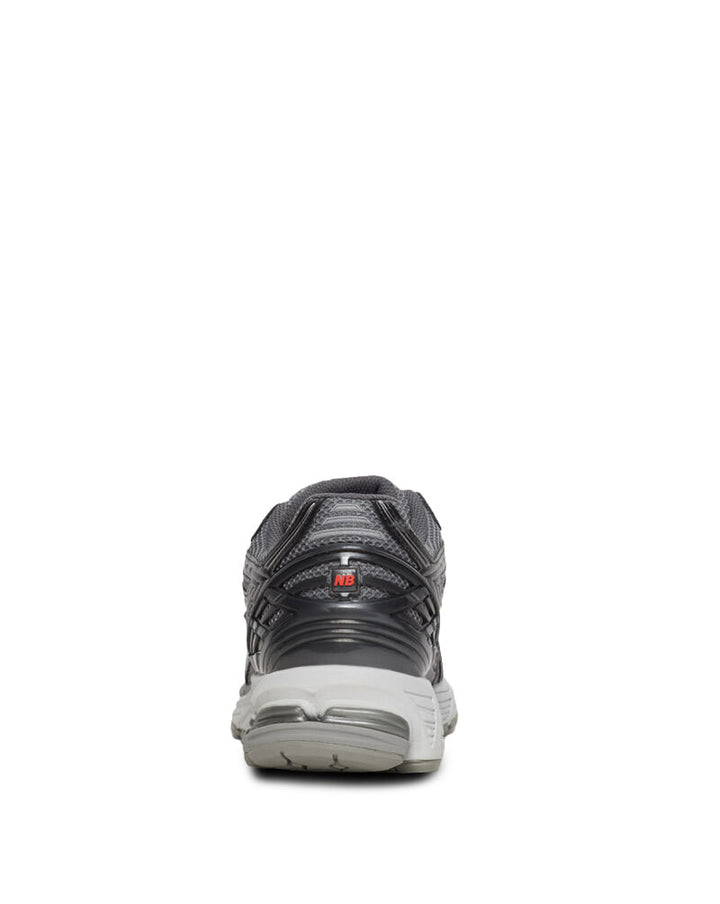 New Balance 1906R “Black Metallic/Urgent Red/Slate Grey” (U1906RCO)
