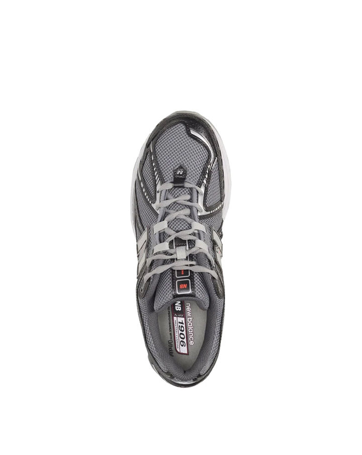New Balance 1906R “Black Metallic/Urgent Red/Slate Grey” (U1906RCO)