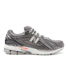 New Balance 1906R “Black Metallic/Urgent Red” (U1906RCO)