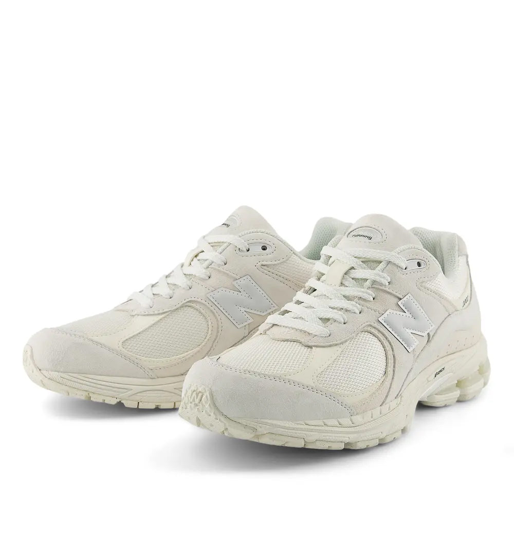 New Balance 2002R “Sea Salt/Silver Metallic” (U20025PO)