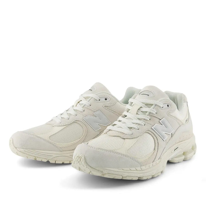 New Balance 2002R “Sea Salt/Silver Metallic” (U20025PO)