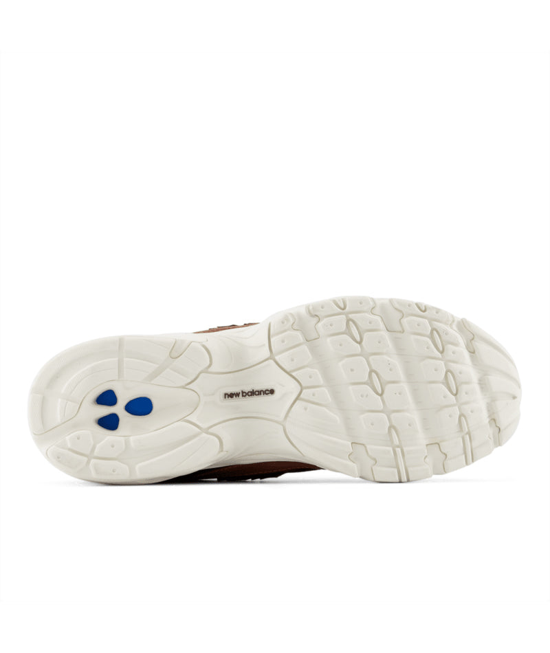 New Balance 740 Pumpernickel/Sea Salt U7407IK | Pro Feet