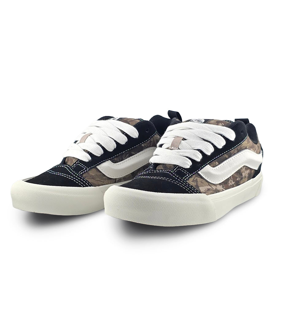 Vans Knu Skool “Black/Camo” – Skate Shoe (VN000D22BLA)