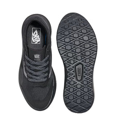 Vans UltraRange 2.0 Shoe “Blackout” (VN000D60BKA)