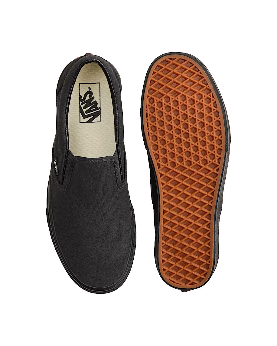 Vans Classic Slip-On “Blackout” (VN000EYEBKA)