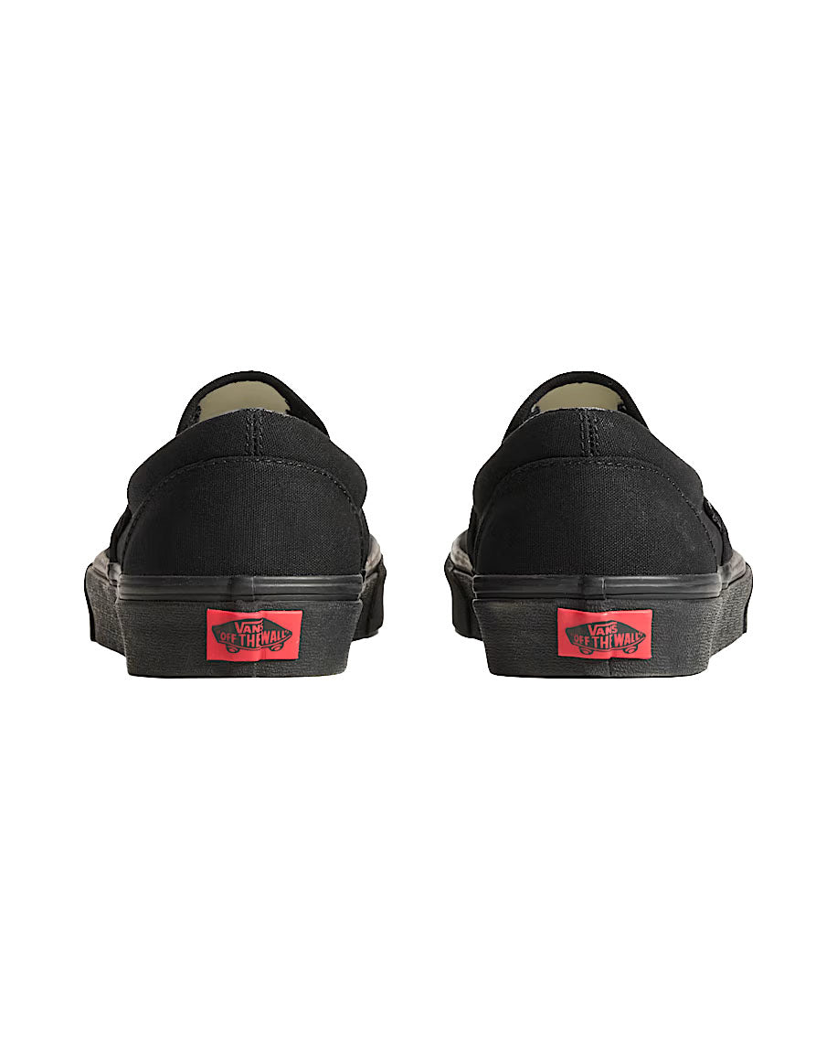 Vans Classic Slip-On “Blackout” (VN000EYEBKA)