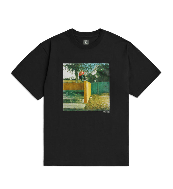 Vans x Atiba Loose SS T-Shirt Black VN000ZY8BLK | Pro Feet